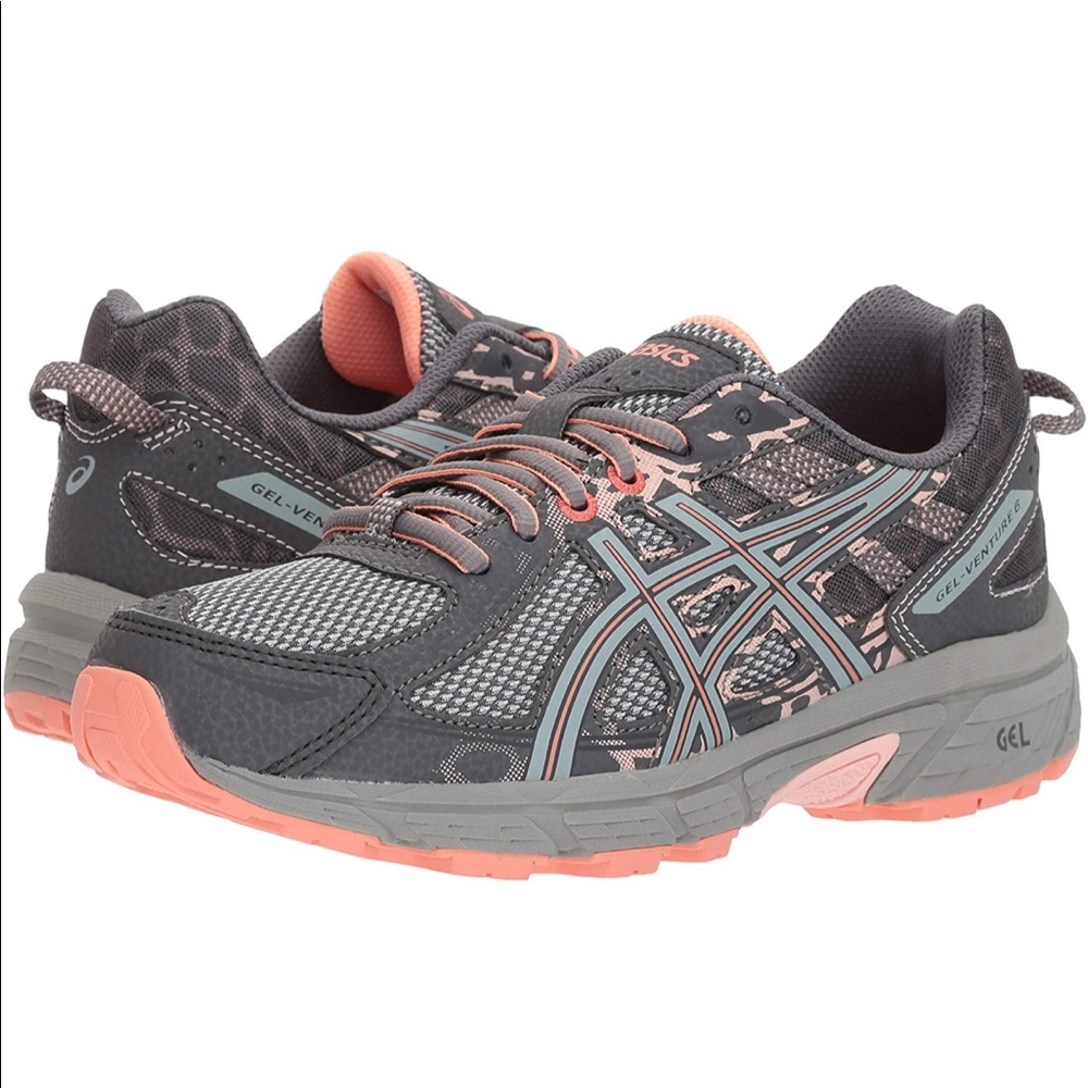 EUC ••Gel venture 6 trail running shoes••